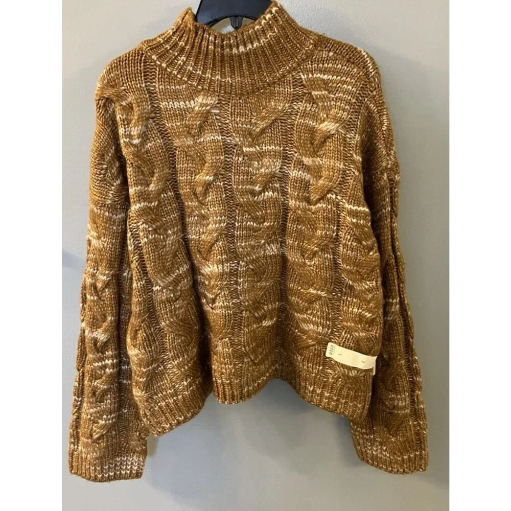Women's Ana NWT Size Large Carmel/White Turtleneck Chunky Knit Sweater